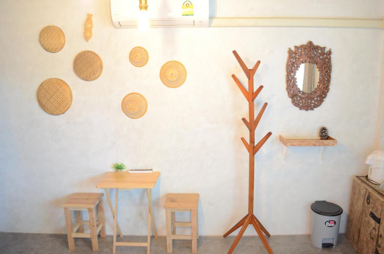 Dawnthaya Ayutthaya House บ้านดอนธยๅ อยุธยา Dış mekan fotoğraf