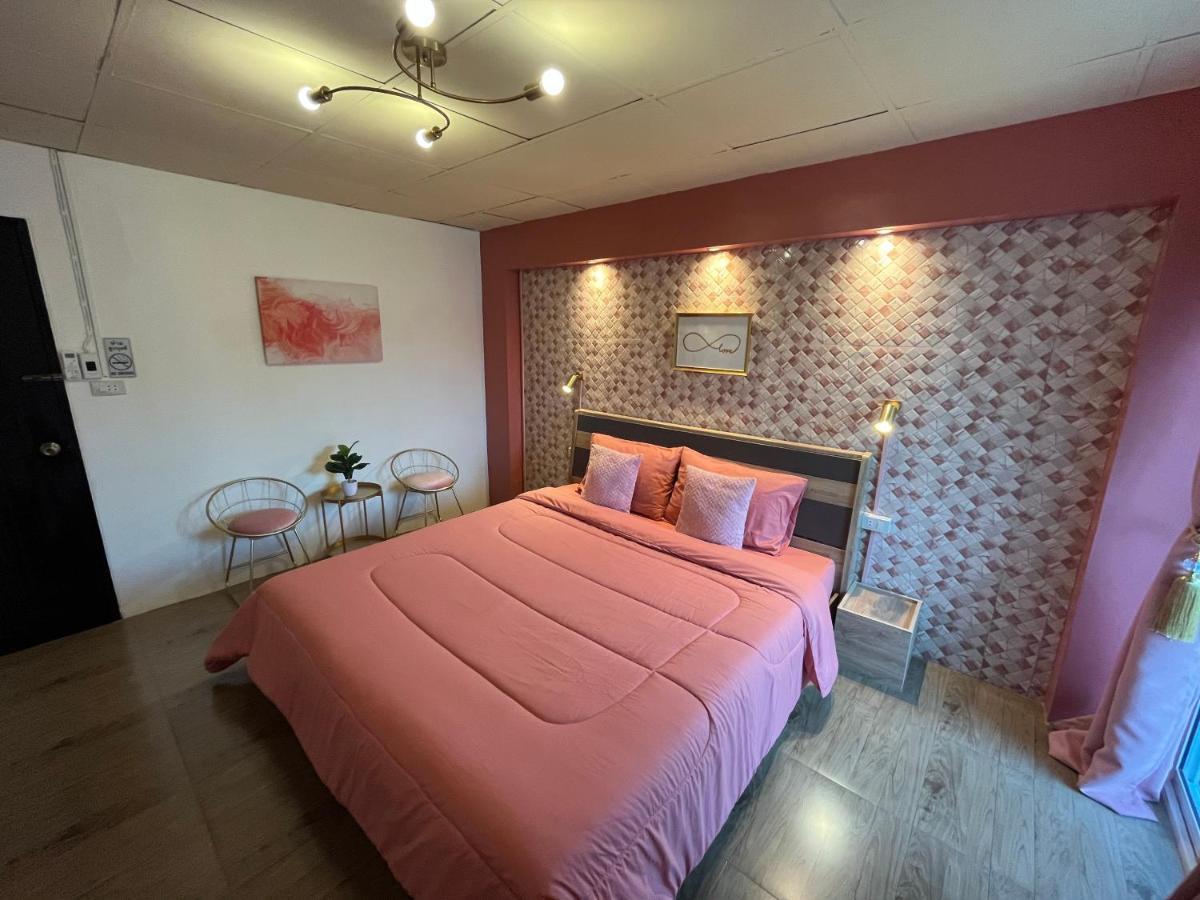 Dawnthaya Ayutthaya House บ้านดอนธยๅ อยุธยา Dış mekan fotoğraf